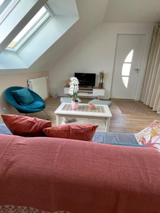 Appartement Cosy Sous Les Toits Lion-sur-Mer Exteriör bild